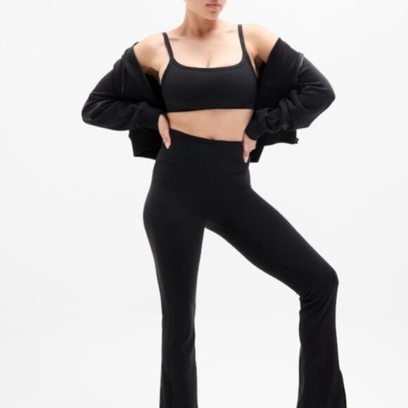 Athleta Other - Athleta Salutation Square Neck Bra Womens Medium Black D DD Cups Activewear